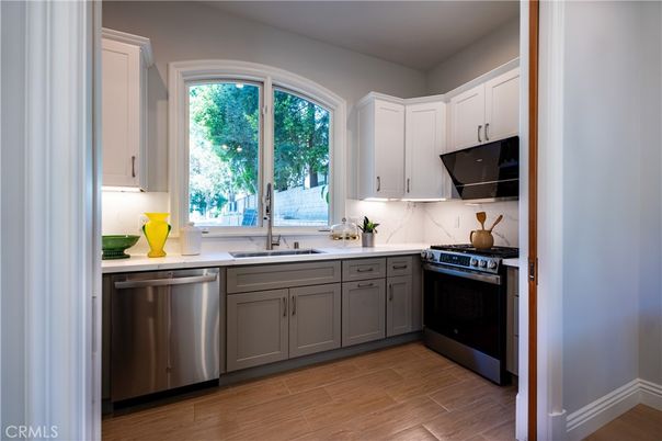 Interior, Kitchen, Stainless Steel Appliances, Wood Texture Flooring