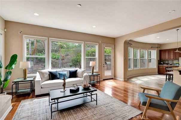 Interior, Kitchen, Living room, Pendant Lights, Recessed Lighting, Wood Texture Flooring