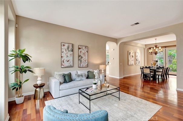 Chandelier, Dining room, Interior, Living room, Wood Texture Flooring