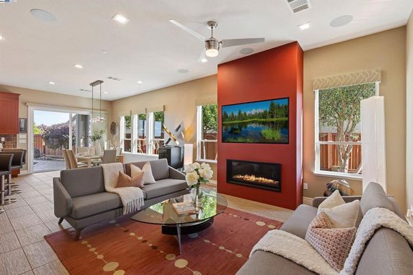 Dining room, Fireplace, Interior, Living room, Pendant Lights, Recessed Lighting