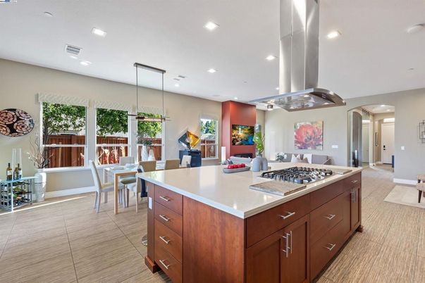 Dining room, Interior, Kitchen, Pendant Lights, Recessed Lighting