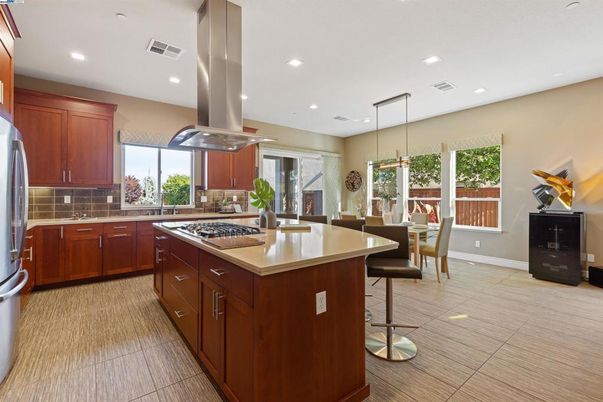 Dining room, Interior, Kitchen, Pendant Lights, Recessed Lighting