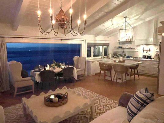 Chandelier, Dining room, Interior, Kitchen, Living room, Pendant Lights, Wood Texture Flooring