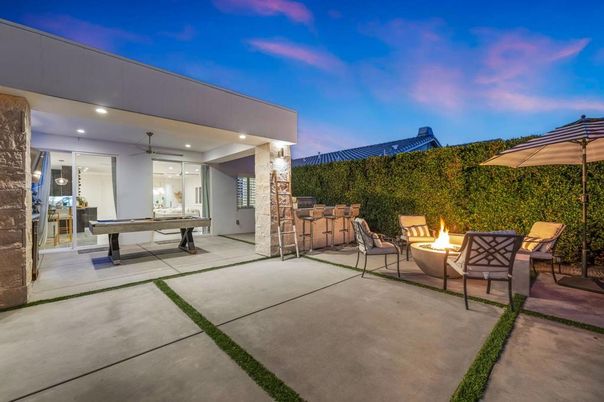 Exterior, Game Room