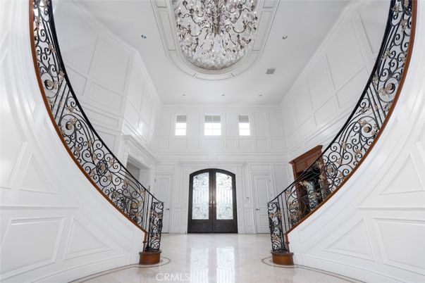 Chandelier, Interior, Marble