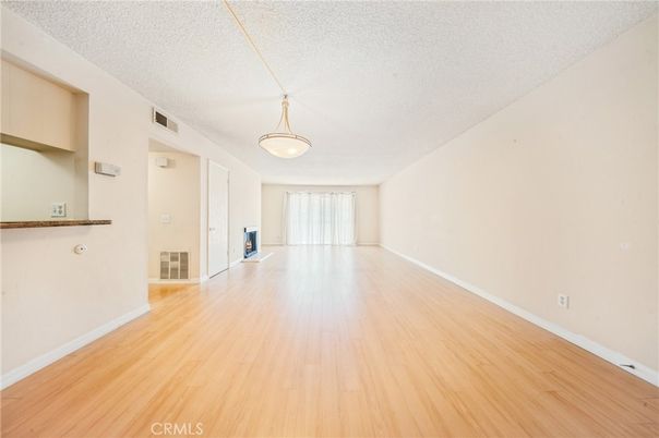 Empty room, Interior, Pendant Lights, Wood Texture Flooring