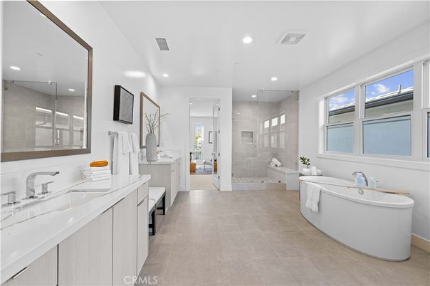 Bathroom, Dual Sink Vanities, Free Standing Baths, Glass Shower, Interior, Recessed Lighting