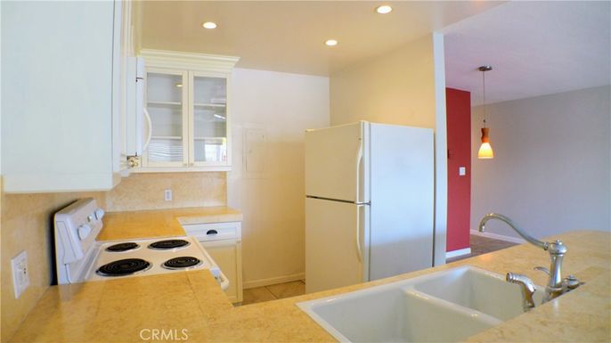 Interior, Kitchen, Pendant Lights, Recessed Lighting