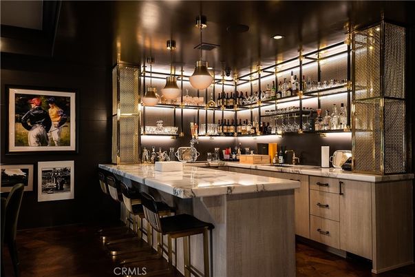 Interior, Pendant Lights, Wood Texture Flooring