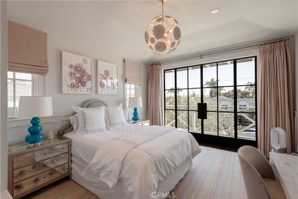 Bedroom, Interior, Pendant Lights, Wood Texture Flooring