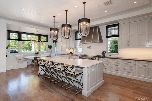 Interior, Kitchen, Living room, Pendant Lights, Recessed Lighting, Stainless Steel Appliances, Wood Texture Flooring