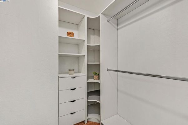 Interior, Walk-in Closets