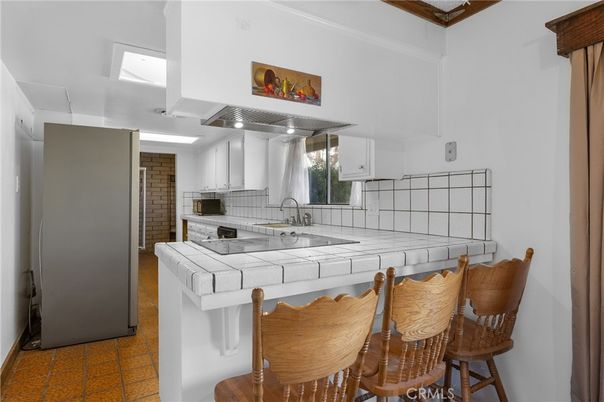 Interior, Kitchen, Tile Countertops