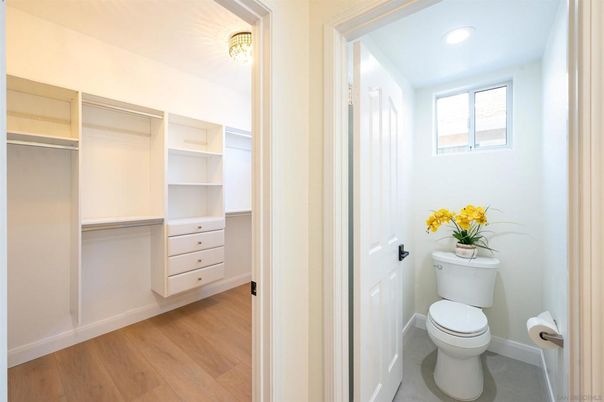 Bathroom, Interior, Recessed Lighting, Walk-in Closets, Wood Texture Flooring