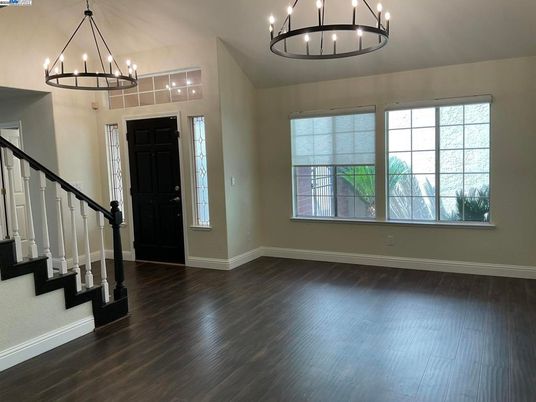 Chandelier, Interior, Wood Texture Flooring