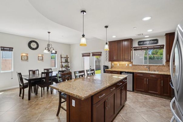 Dining room, Interior, Kitchen, Pendant Lights, Recessed Lighting, Stainless Steel Appliances