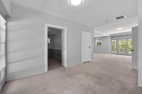 Bathroom, Empty room, Interior