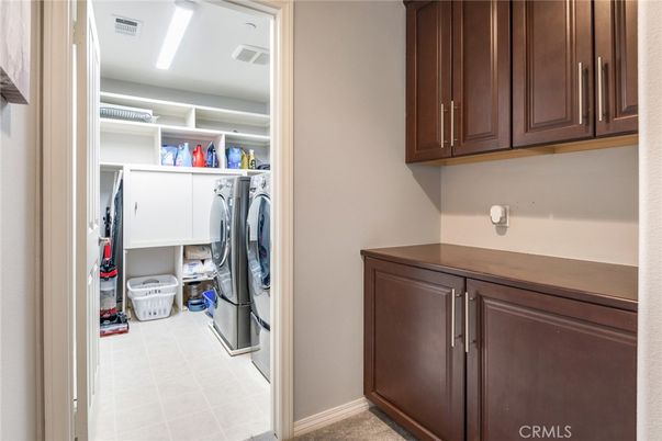 Interior, Washer