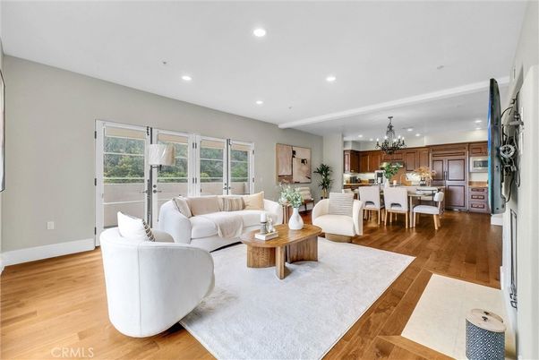 Chandelier, Dining room, Interior, Kitchen, Living room, Recessed Lighting, Stainless Steel Appliances, Wood Texture Flooring