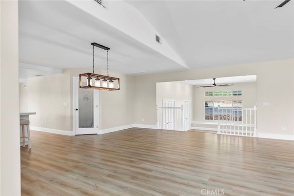 Empty room, Interior, Pendant Lights, Wood Texture Flooring