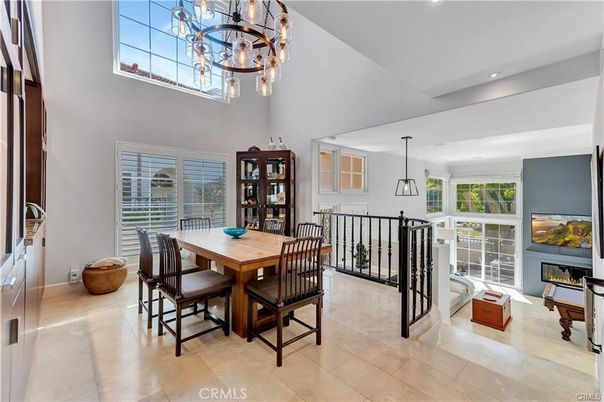 Dining room, Fireplace, Interior, Pendant Lights, Recessed Lighting