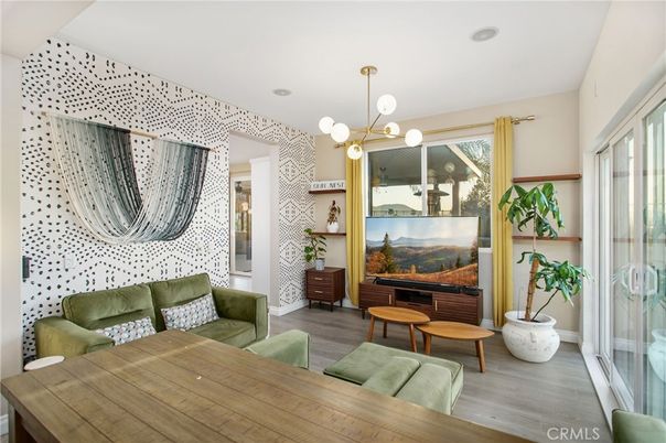 Interior, Living room, Pendant Lights, Wood Texture Flooring
