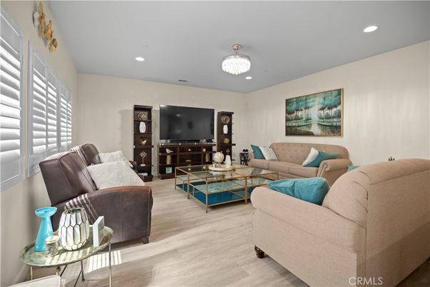 Chandelier, Interior, Living room, Recessed Lighting, Wood Texture Flooring