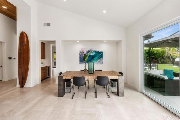 Dining room, Interior, Recessed Lighting