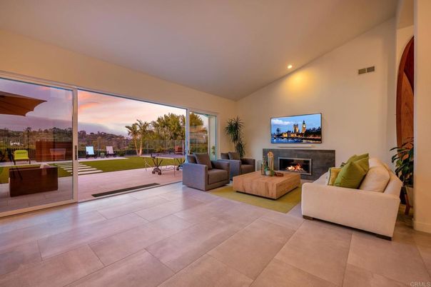 Fireplace, Interior, Living room, Recessed Lighting