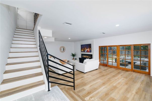 Fireplace, Interior, Living room, Recessed Lighting, Wood Texture Flooring