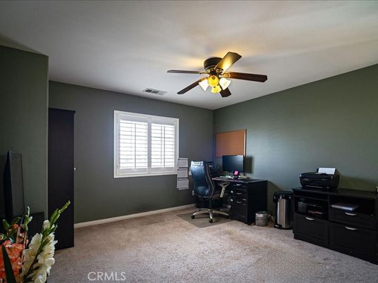 Home Office, Interior