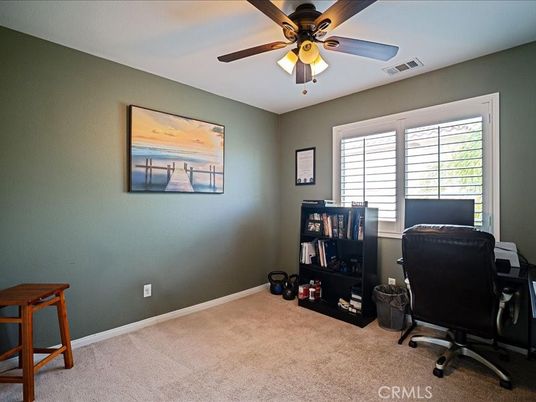Home Office, Interior