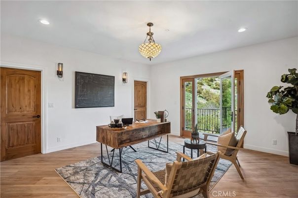 Home Office, Interior, Recessed Lighting, Wood Texture Flooring