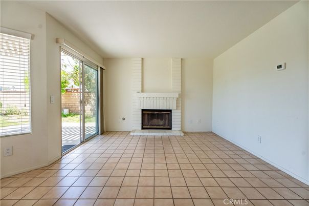 Empty room, Fireplace, Interior