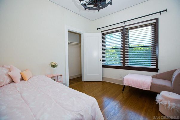 Bedroom, Chandelier, Interior, Wood Texture Flooring