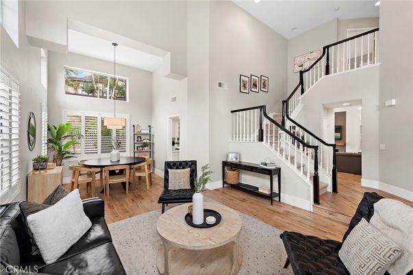 Dining room, Interior, Living room, Pendant Lights, Recessed Lighting, Wood Texture Flooring