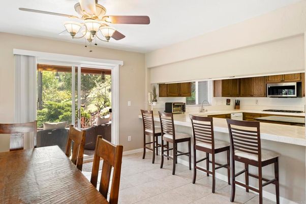 Chandelier, Dining room, Interior, Kitchen
