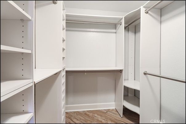 Interior, Walk-in Closets, Wood Texture Flooring