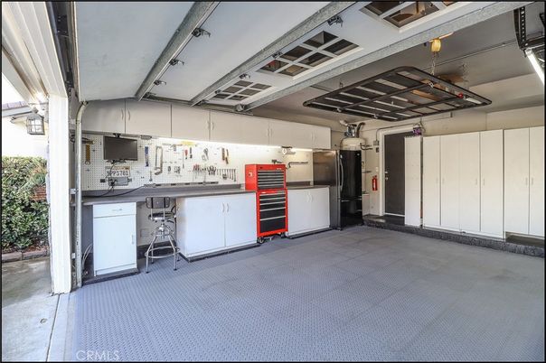 Garage, Interior, Kitchen