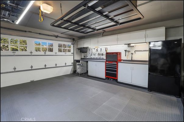 Garage, Interior, Kitchen