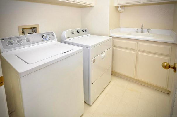 Interior, Washer