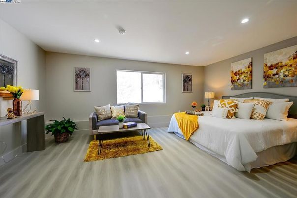 Bedroom, Interior, Recessed Lighting
