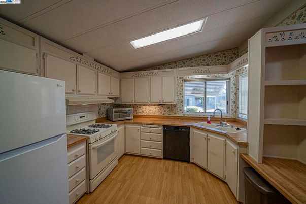 Interior, Kitchen, Wood Texture Flooring