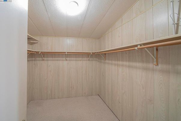 Interior, Walk-in Closets