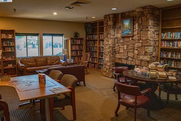 Home Office, Interior, Living room, Recessed Lighting, Stone Walls