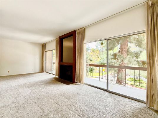 Empty room, Fireplace, Interior