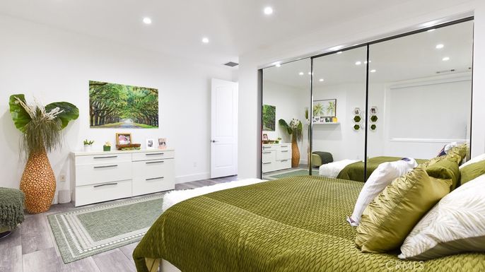 Bedroom, Interior, Recessed Lighting, Wood Texture Flooring