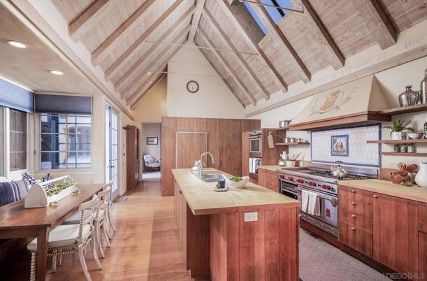 Interior, Kitchen, Recessed Lighting, Stainless Steel Appliances, Wooden Beams, Wooden Ceilings, Wood Texture Flooring
