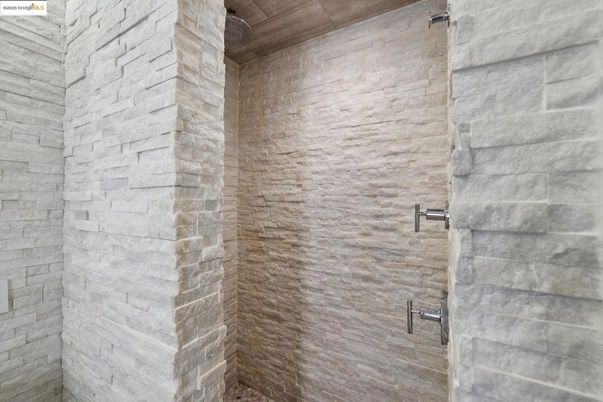 Bathroom, Interior, Stone Walls