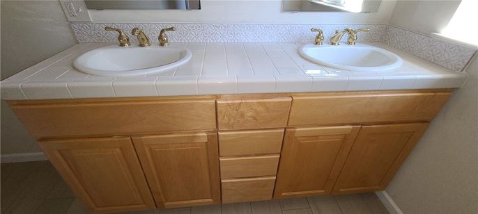 Bathroom, Dual Sink Vanities, Interior, Tile Countertops